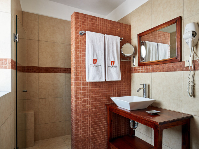 Bathroom, Hotel Agua Escondida Taxco Centro, Taxco de Alarcón