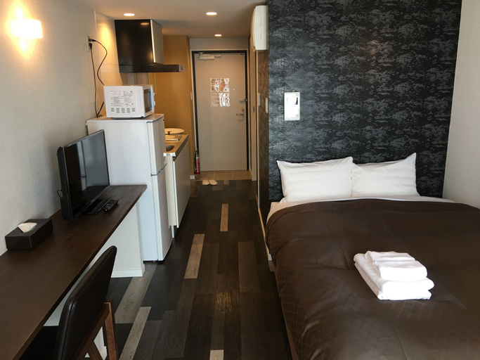 Bedroom 3, Mr KINJO in Nishihara Inter, Ginowan