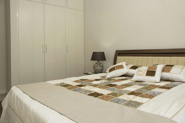 Bedroom 4, Modern 2-bed Sleeps 4 With Balcony