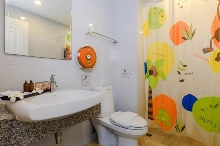 Bathroom 5, Stay Resort Pattaya, Pattaya