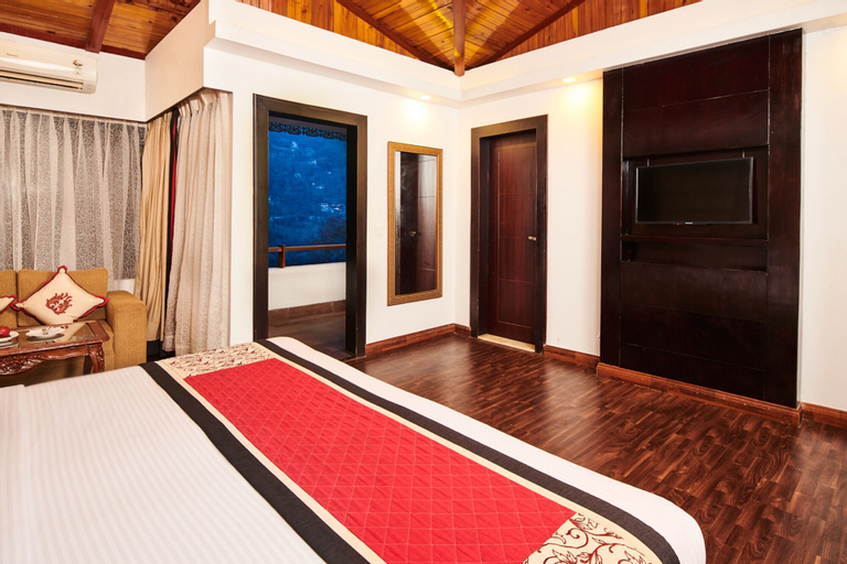Bedroom 8
