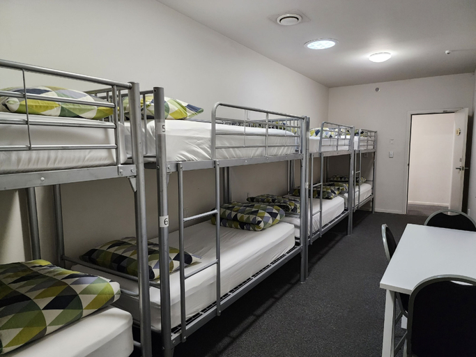 Bedroom 4, Newton Lodge Auckland - Hostel, Waitakere