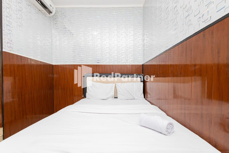 Bedroom 2, Alfa Guesthouse Serpong Mitra RedDoorz, South Tangerang
