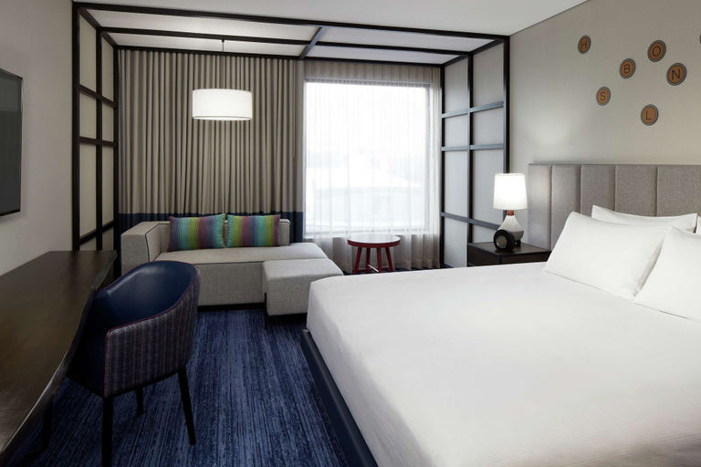 Bedroom 3, DoubleTree by Hilton Montreal, Montréal