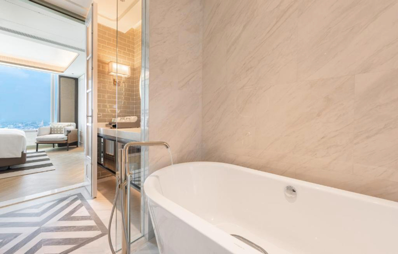 Bathroom 30