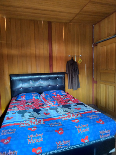 Bedroom 3, Frinski Homestay, North Minahasa