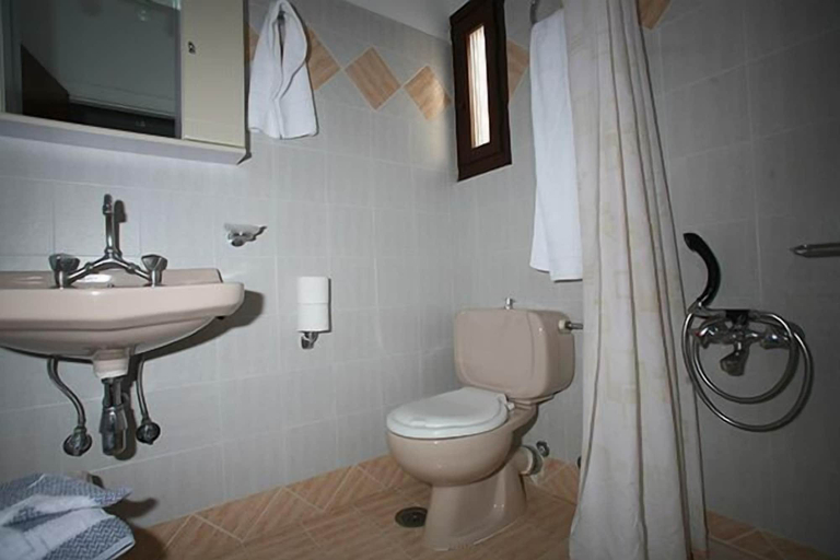 Bathroom, Lemos Hotel, North Aegean