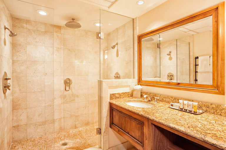 Bathroom 5, Tivoli Lodge Vail, Eagle