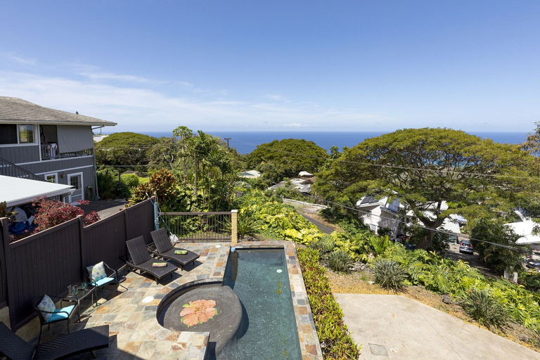 Walua Oasis, Hawaii