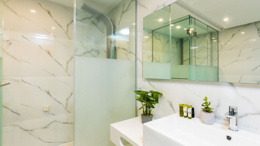 Bathroom 5, Menta City Boutique Hotel, Crete