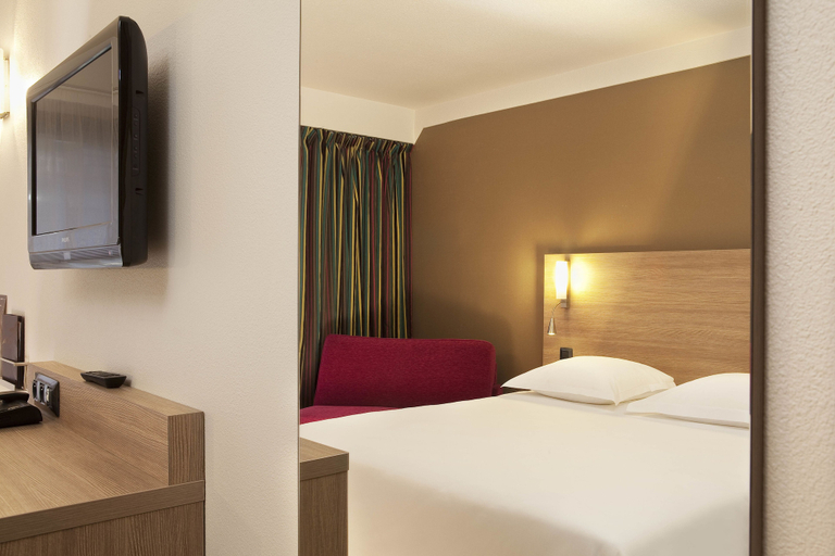 Bedroom 3, Escale Oceania Quimper, Finistère