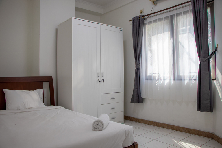Bedroom 3, Big and Cozy 3BR Apartment Menara Kondominium Kelapa Gading By Travelio, Jakarta Utara