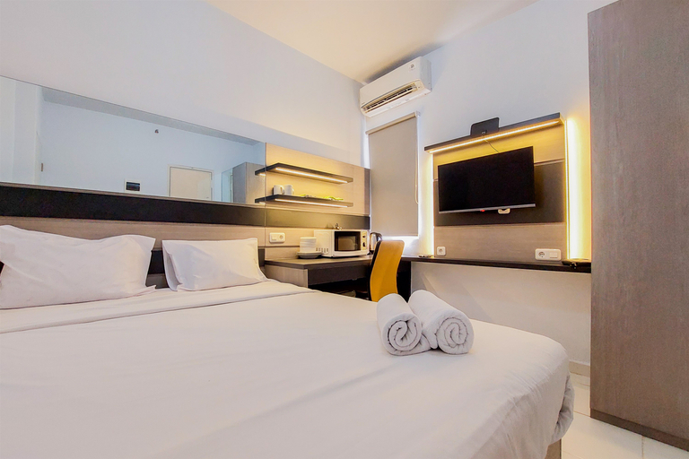 Others 2, Minimalist Studio Apartment (No Kitchen) at Aeropolis Residence By Travelio, Tangerang