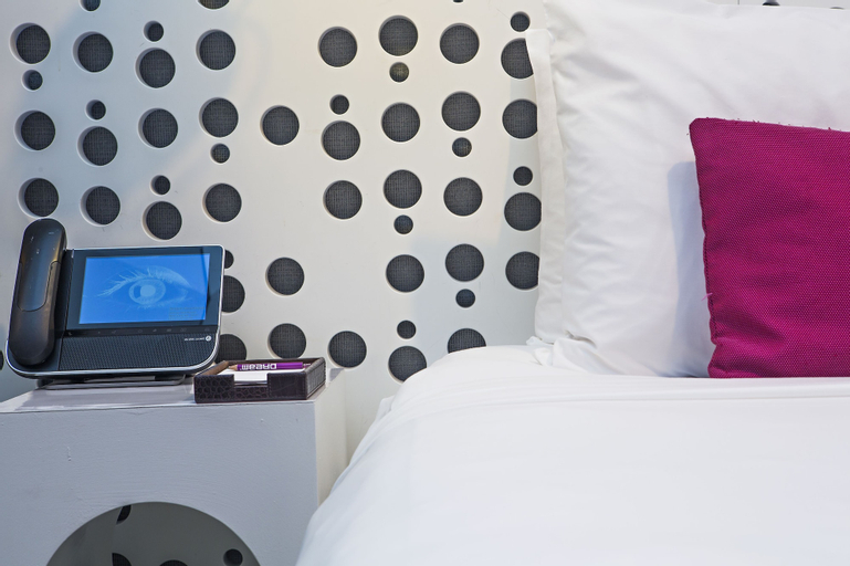 Bedroom 24