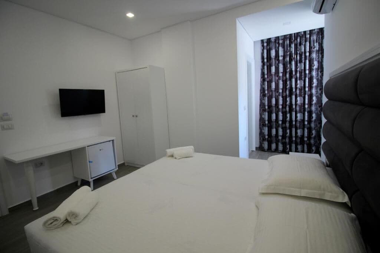 Bedroom 1, Hotel Edina by Hp, Sarandës