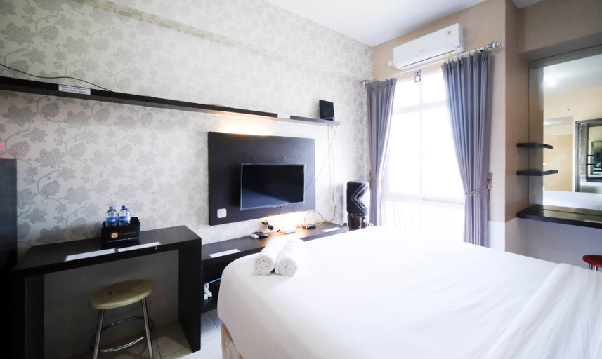 Bedroom 2, Best Deals and Comfy Studio at Bale Hinggil Apartment By Travelio, Surabaya