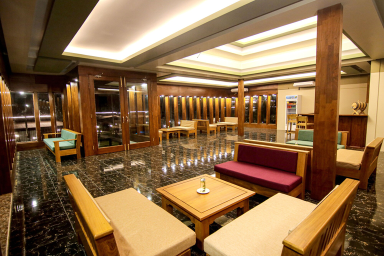 Food & Drinks 5, Gawyangyi Hotel & Resort, Bassein