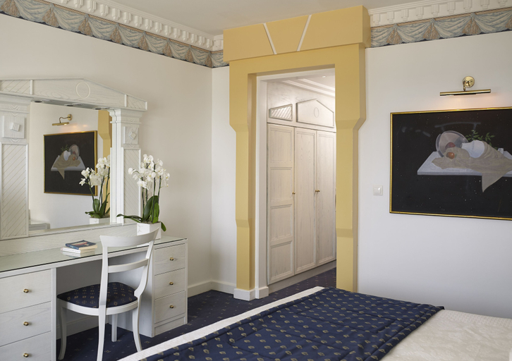 Bedroom 4, Mitsis Grand Hotel, South Aegean