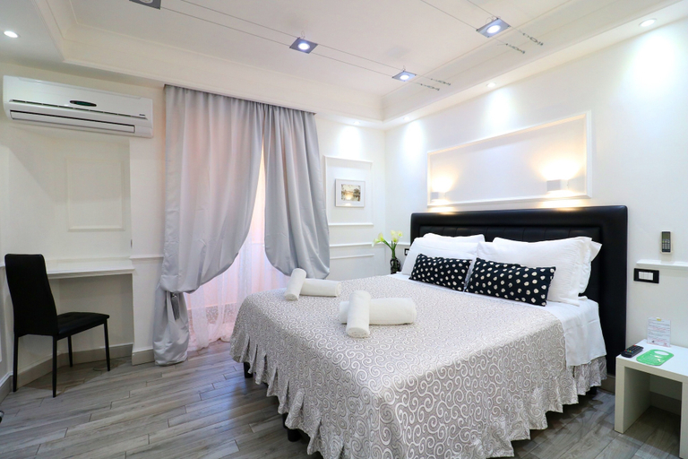 Bedroom 3, Locanda Parlamento, Rome