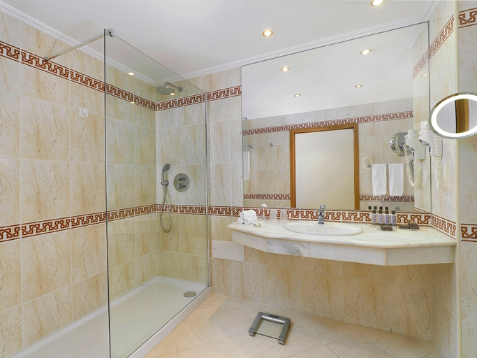 Bathroom 5, Ria Park Hotel & Spa, Loulé