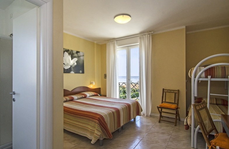 Bedroom 3, Hotel Bencista, Lucca