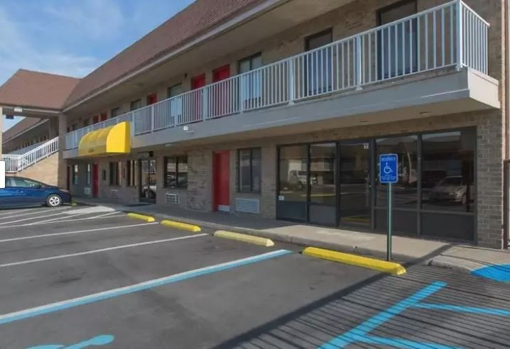 Exterior & Views, STUDIOS AND SUITES 4 LESS BATTLEFIELD BLVD, Chesapeake