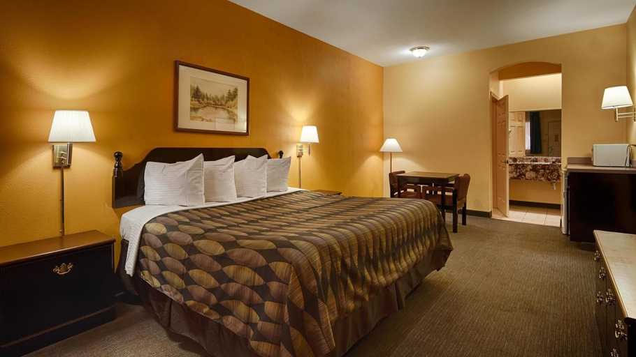 Bedroom 1, Las Palmas Inn, Hidalgo