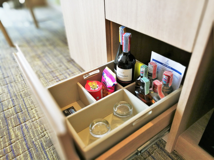 Amenities 12
