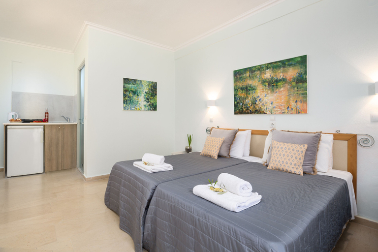 Bedroom 4, Finata  Studios, Ionian Islands
