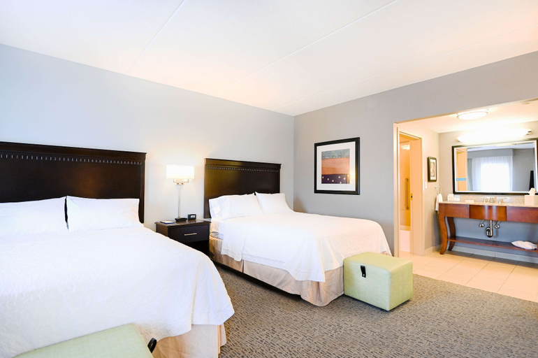 Bedroom 3, Hampton Inn Suites Smithfield, Isle of Wight