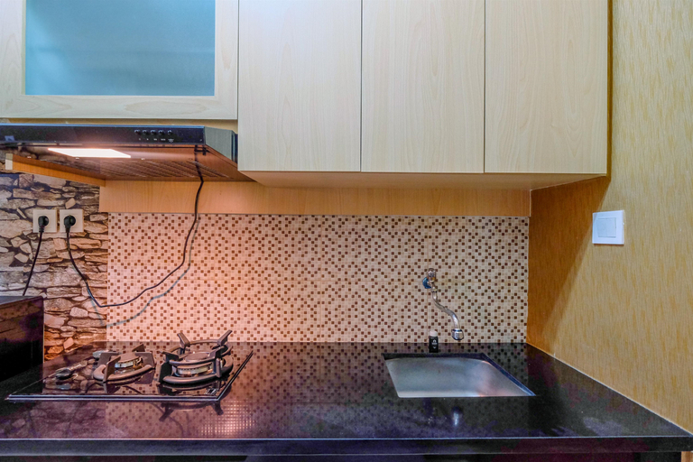 Others 5, Fancy and Nice Studio at Dave Apartment By Travelio, Depok