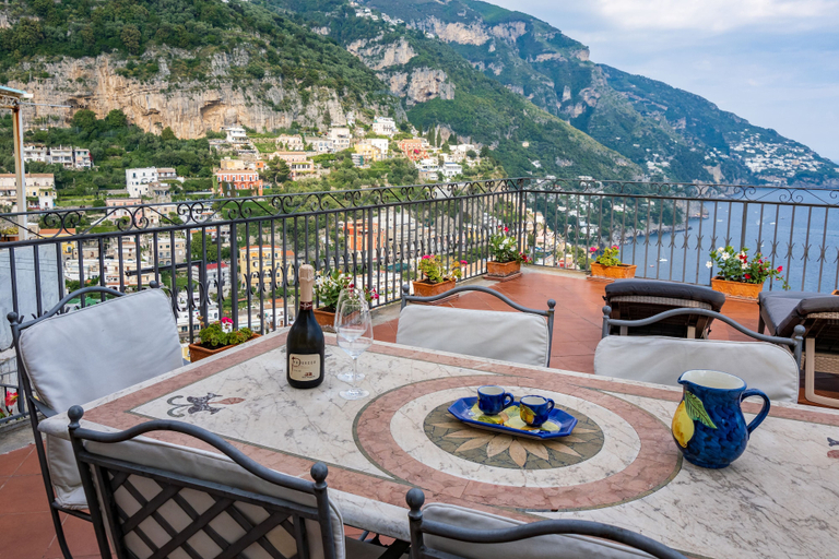Others 5, A casa di Antonio in Positano, Salerno