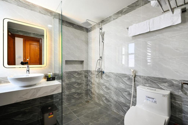 Bathroom 4, Plus Vung Tau Hotel, Vũng Tàu