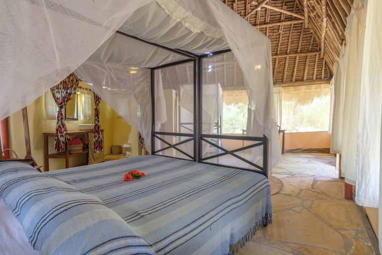 Bedroom 3, Mkoma Bay Tented Lodge, Pangani