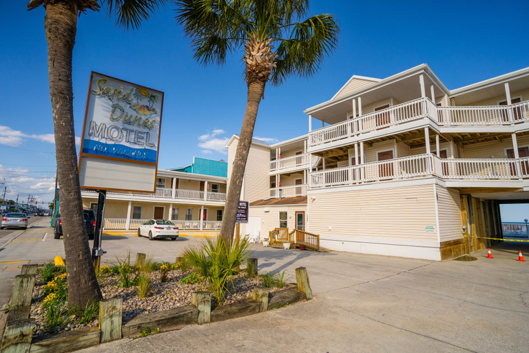 Exterior & Views 2, The Sand Dunes, New Hanover