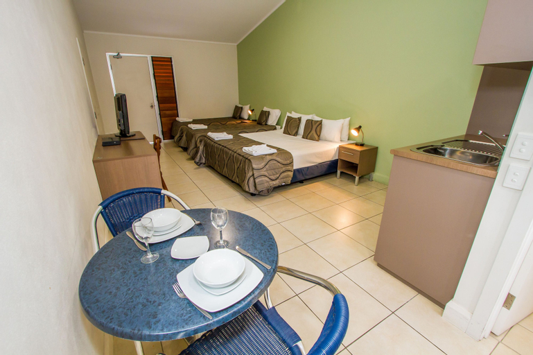 Dining Room 5