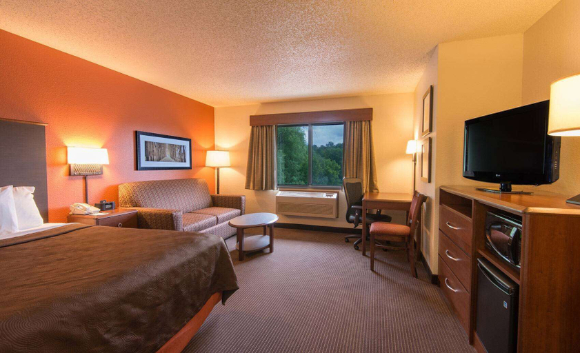 Bedroom 3, AmericInn by Wyndham Ashland, Ashland