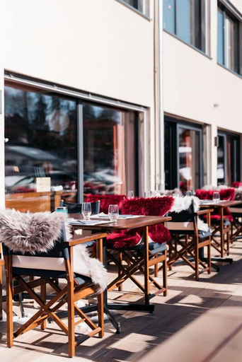 Food & Drinks 4, Alaia Lodge, Sierre