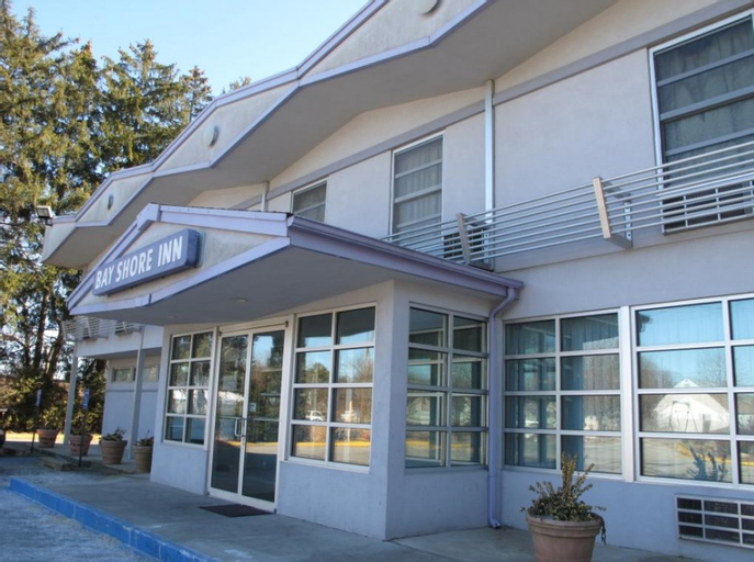 Exterior & Views, Bay Shore Inn, Suffolk