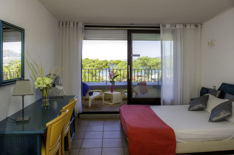 Bedroom, Village Club Miléade Calvi, Haute-Corse