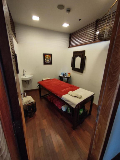 Bedroom 14
