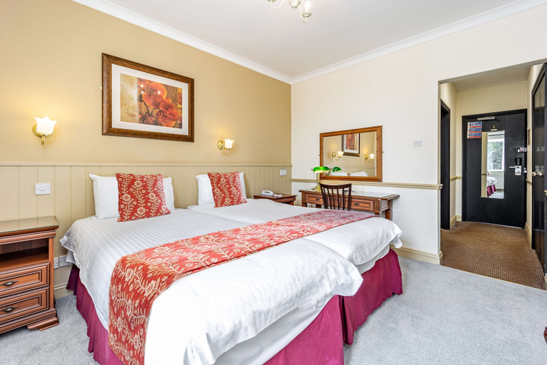 Bedroom 2, Best Western Webbington Hotel & Spa, North Somerset