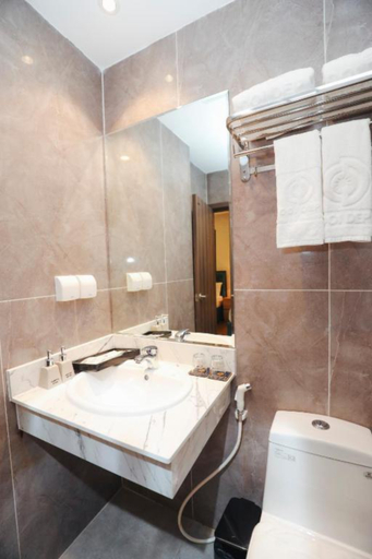 Bathroom 5, Sandals Flora Hotel, Đà Lạt