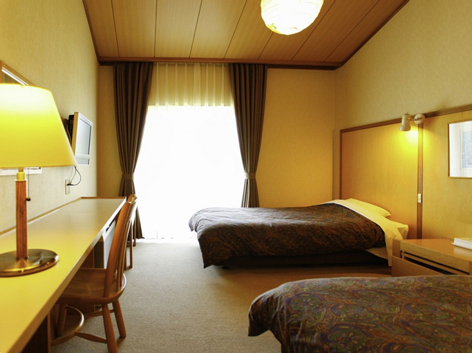 Bedroom 4, Hotel Kikori, Hida