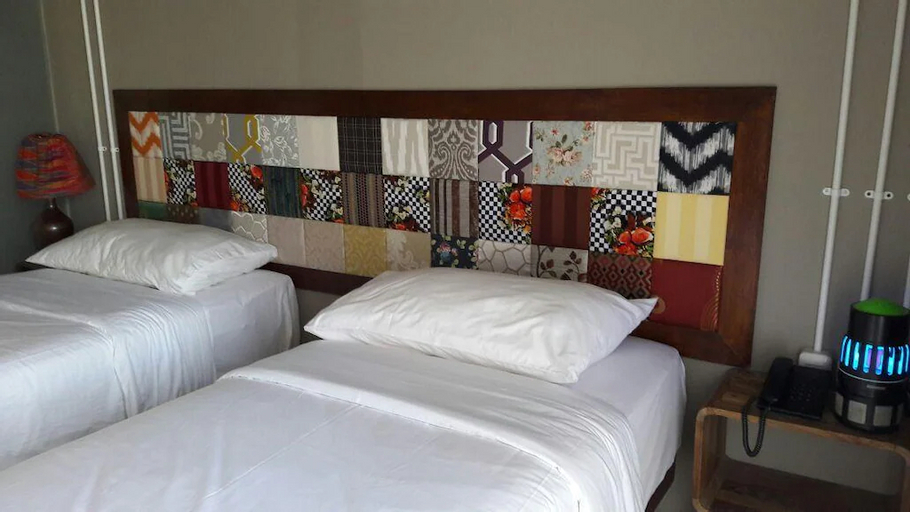 Bedroom 2, Mola Mola Resort Gili Air Lombok, Lombok