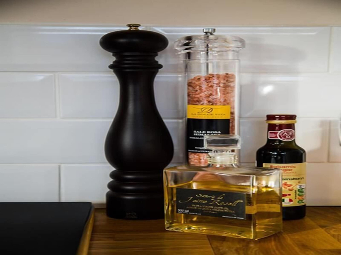 Food & Drinks 5, Harrogate Elite Living, North Yorkshire