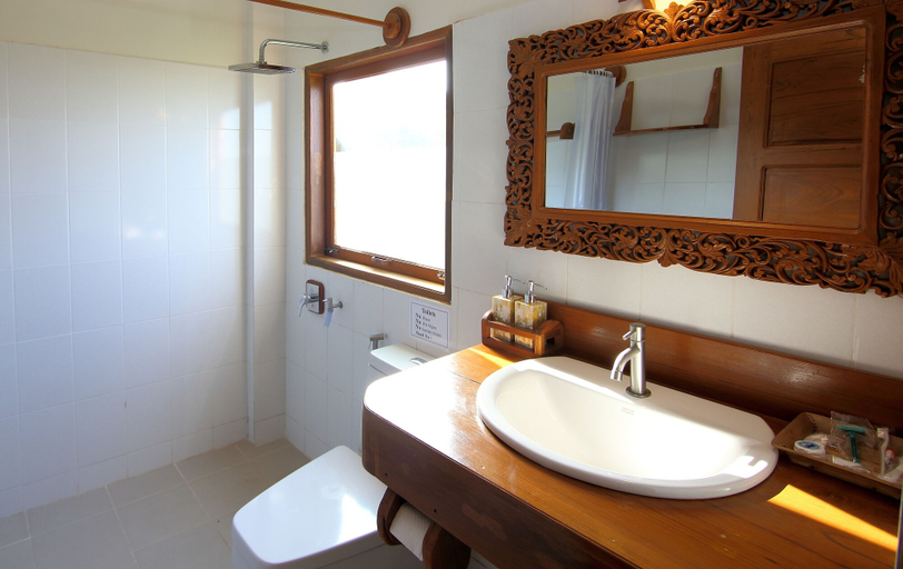 Bathroom 3, Salay River View Inn, Magwe Minbu