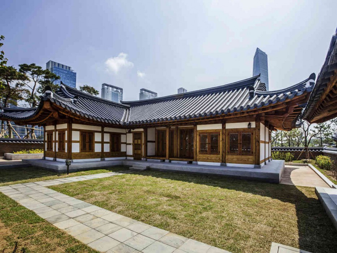 Gyeongwonjae Ambassador Incheon associated with Accor, Yeonsu