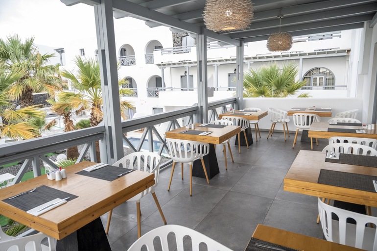 Food & Drinks 5, Smy Mediterranean White Santorini, South Aegean