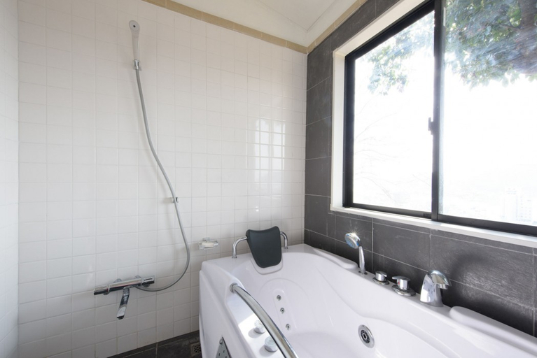 Bathroom 2, Onomichi-Iori Fuu, Onomichi
